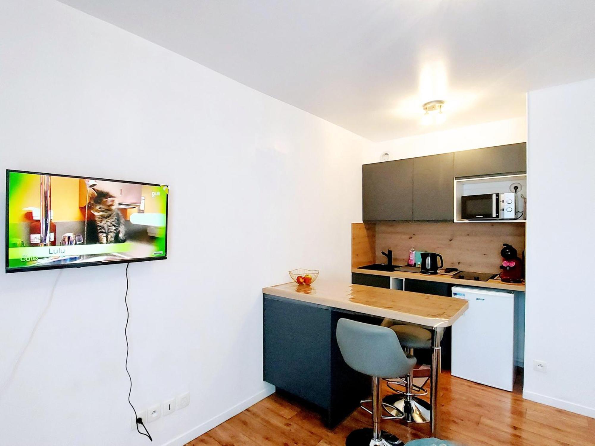 Studio Alpha - 2Min By Train To Disneyland Or 20Min Walk - 5Min Walk To "Val D'Europe" Station Montévrain Exterior photo
