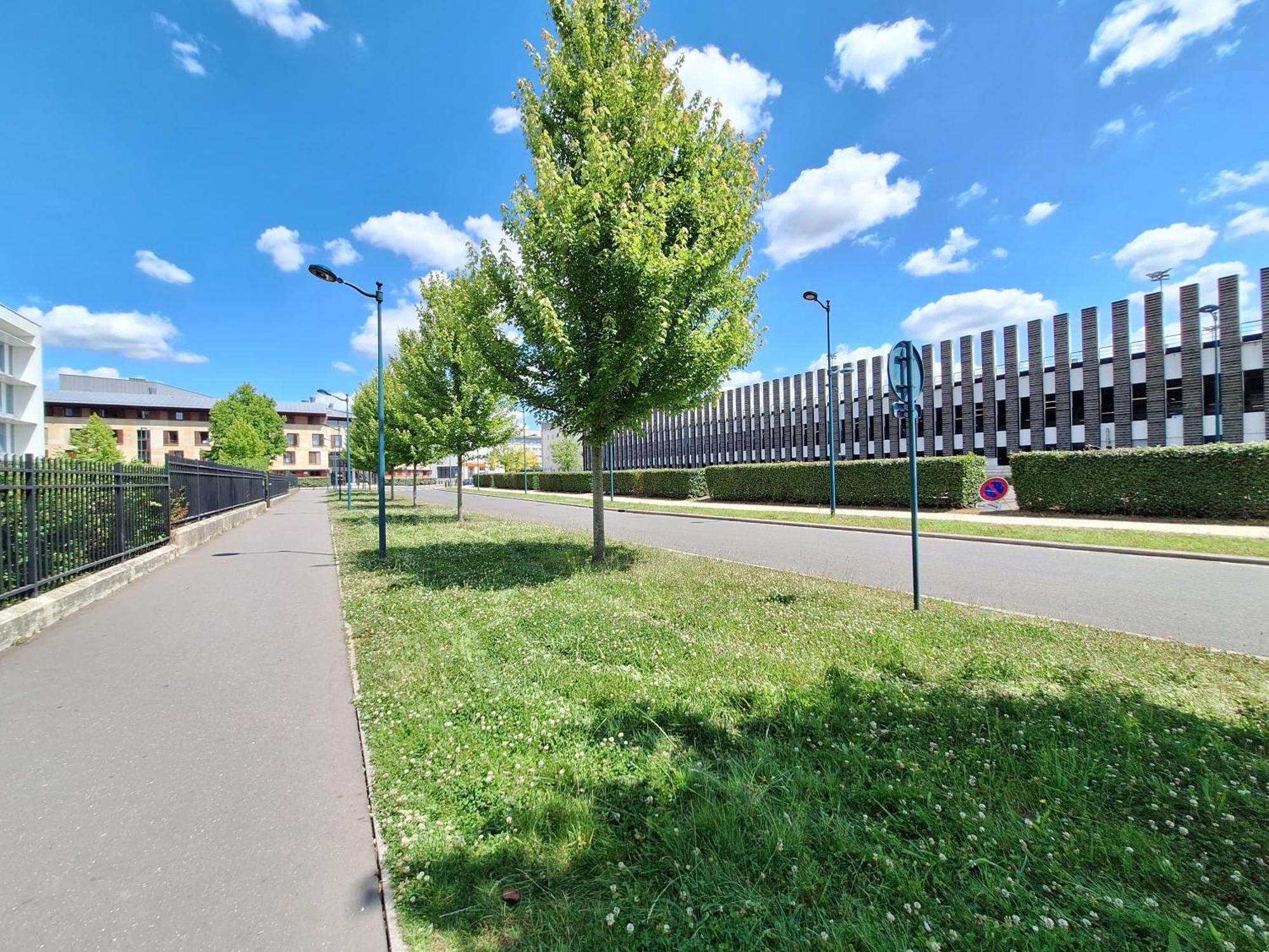Studio Alpha - 2Min By Train To Disneyland Or 20Min Walk - 5Min Walk To "Val D'Europe" Station Montévrain Exterior photo