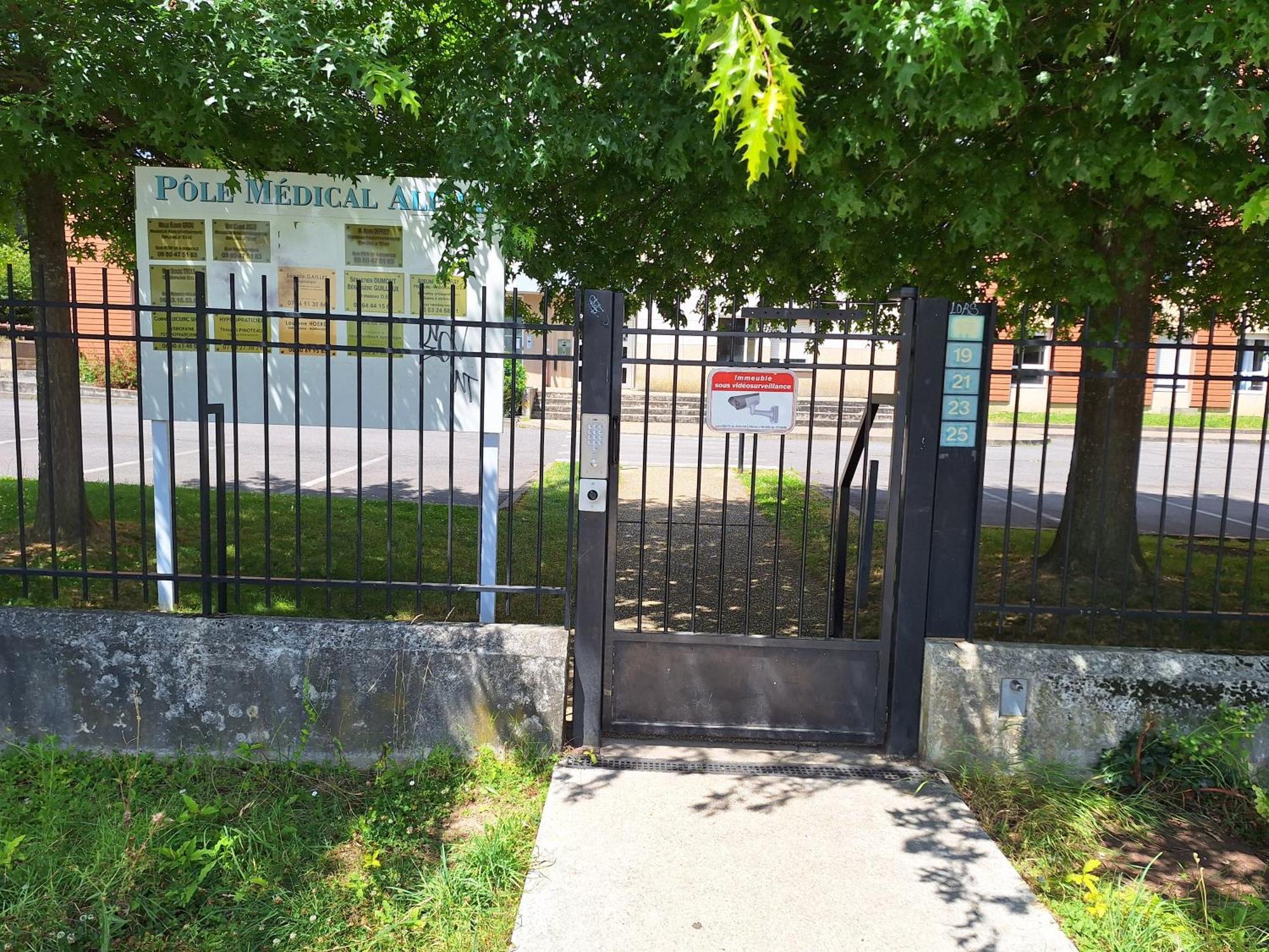 Studio Alpha - 2Min By Train To Disneyland Or 20Min Walk - 5Min Walk To "Val D'Europe" Station Montévrain Exterior photo