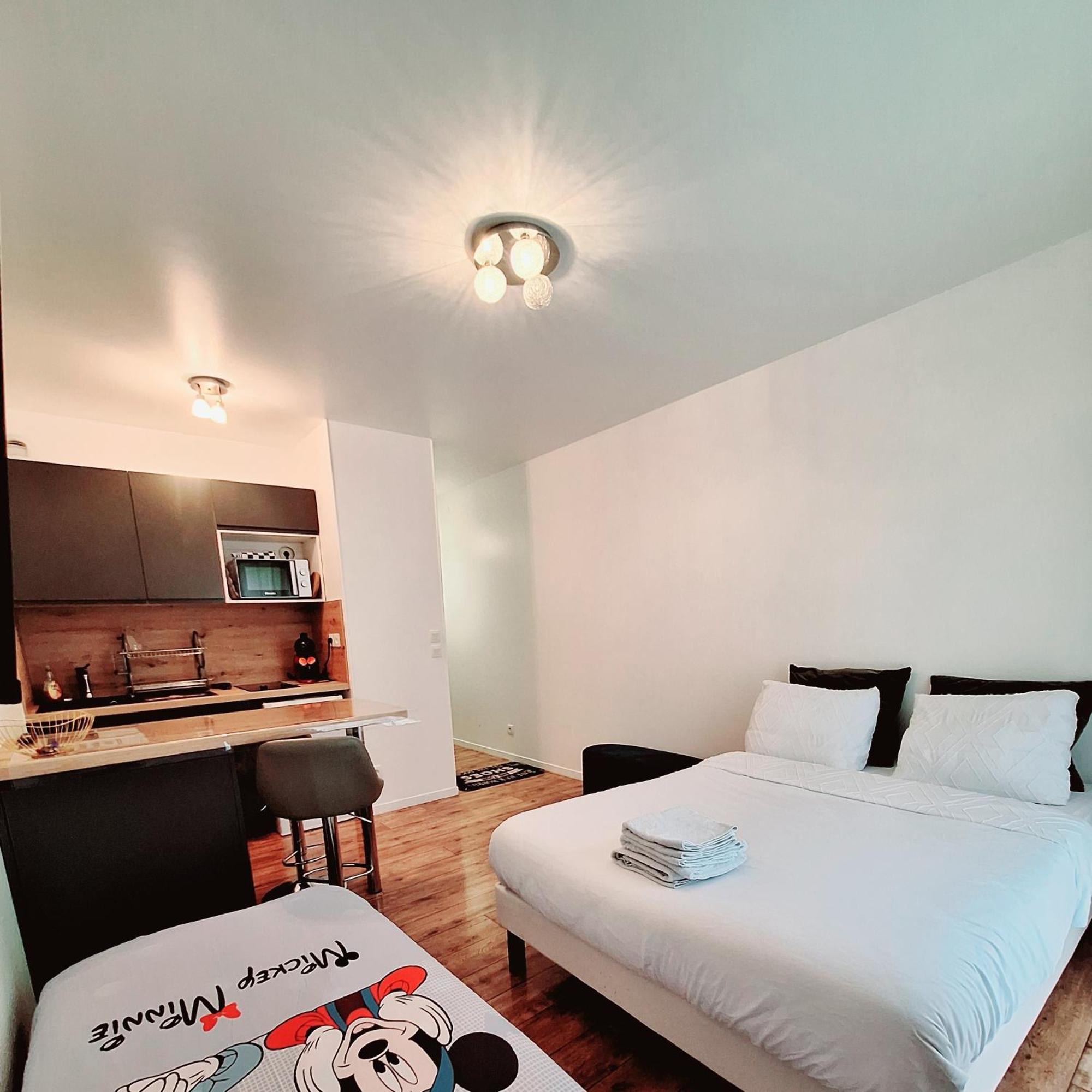 Studio Alpha - 2Min By Train To Disneyland Or 20Min Walk - 5Min Walk To "Val D'Europe" Station Montévrain Exterior photo